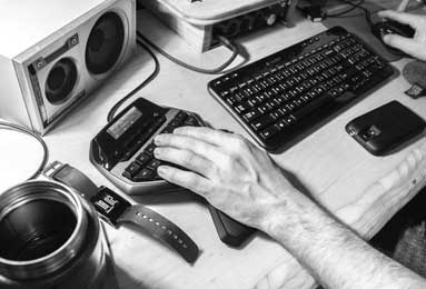 邓弗里斯2500万欧解约金明夏继续生效，巴萨与英超队关注