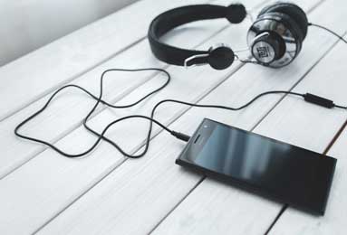 邓弗里斯2500万欧解约金明夏继续生效，巴萨与英超队关注